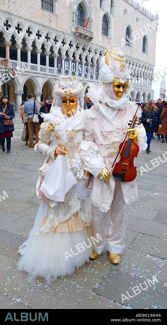 イタリア写真集 「 ヴェネチアカーニバル 2020 」 - 写真集