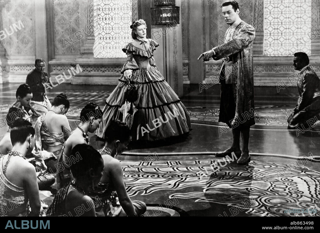 IRENE DUNNE and REX HARRISON in ANNA AND THE KING OF SIAM, 1946, directed by JOHN CROMWELL. Copyright 20TH CENTURY FOX.