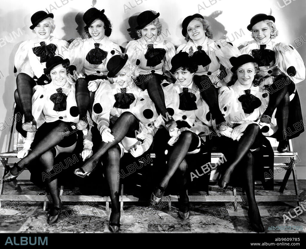 EDNA CALLAHAN, JOAN BARCLAY, LORETTA ANDREWS, LYNN BROWNING, MARGARET CARTHEW, MAXINE CANTWAY, MURIEL BARRETT und RUTH EDDINGS in 42ND STREET, 1933, unter der Regie von LLOYD BACON. Copyright WARNER BROTHERS.