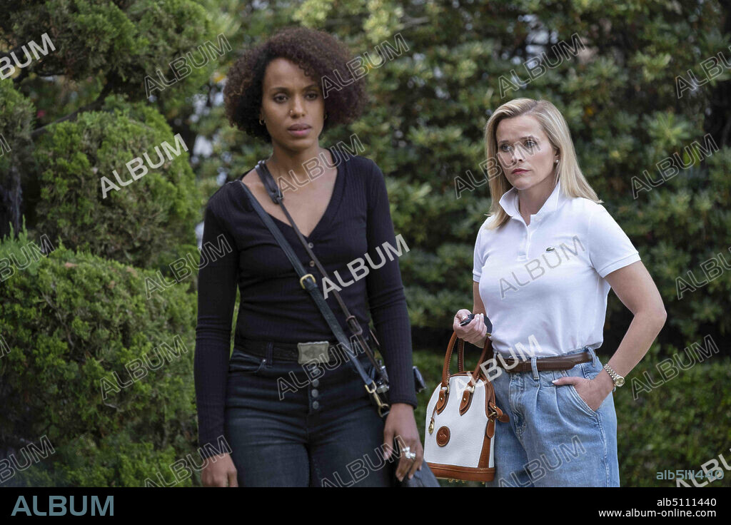 KERRY WASHINGTON y REESE WITHERSPOON en LITTLE FIRES EVERYWHERE, 2020. Copyright Hulu originals.