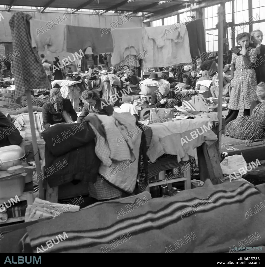 A factory hall on Oderstraße at Tempelhof airport in Berlin-Neukölln ...