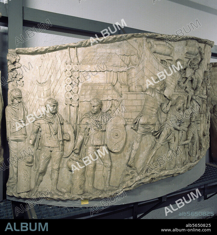 Roman, 113 AD. Two auxiliary soldiers as guard outside a Roman camp. Detail from the relief band with scenes from Trajan's Dacian Wars, 2nd war, 5th campaign 106 AD. Plaster cast, 1861, of marble original from Trajan's Column in Trajan's Forum in Rome. Height 90-125cm. No. 3126. Rome, Museo della Civiltà Romana.