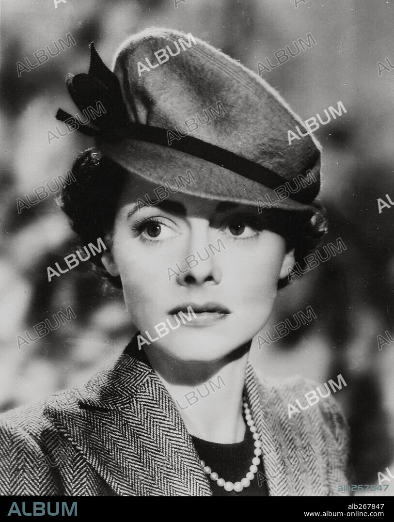 CELIA JOHNSON en BREVE ENCUENTRO, 1945 (BRIEF ENCOUNTER), dirigida por DAVID LEAN. Copyright CINEGUILD.