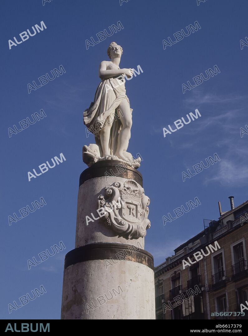 LUDOVICO TURCHO O TURQUI (1560-1627). ESTATUA DE LA MARIBLANCA - REPLICA DE  LA ORIGINAL QUE SE ENCUENTRA EN EL MUSEO MUNICIPAL - FOTO AÑOS 00 - Album  alb6617379