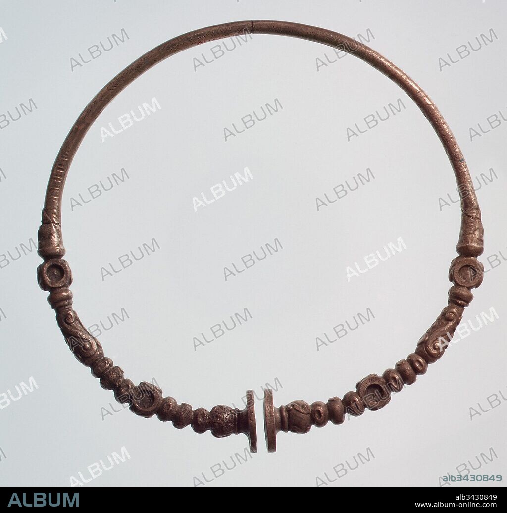 Celtic deals neck ring