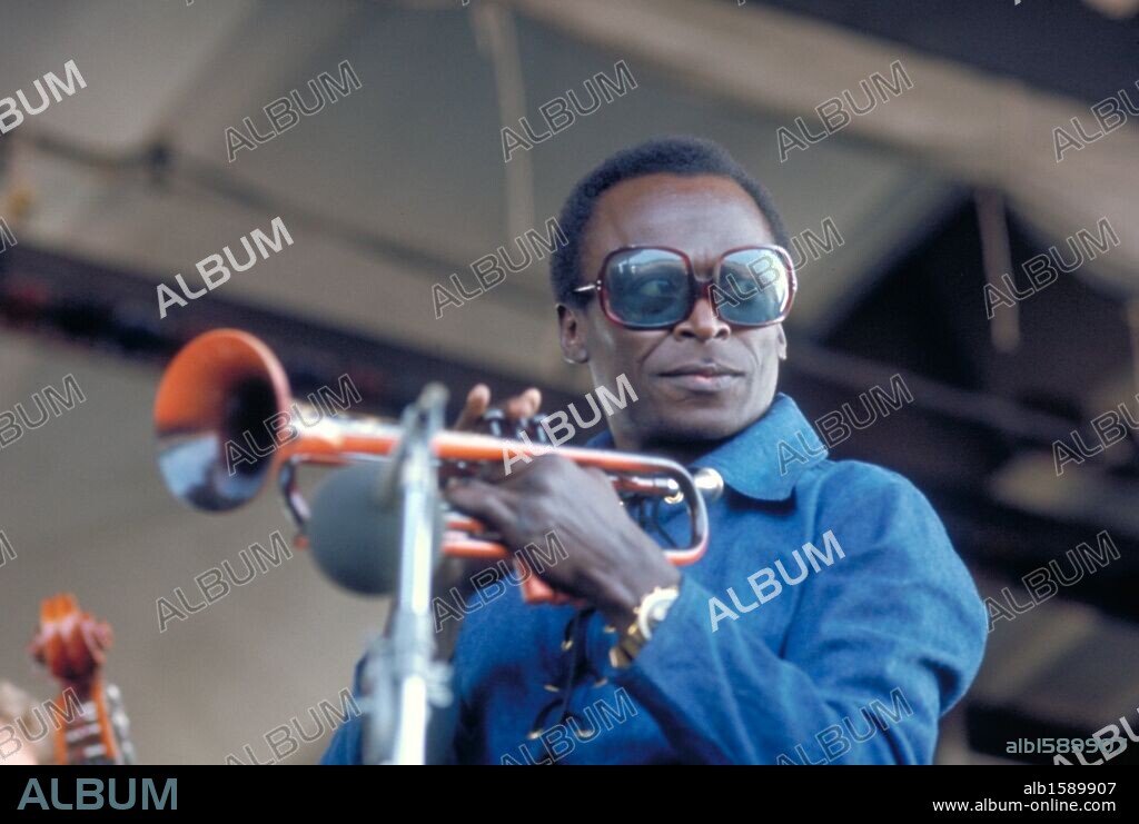 Miles Davis en el Newport Jazz Festival. Julio 1969. - Album