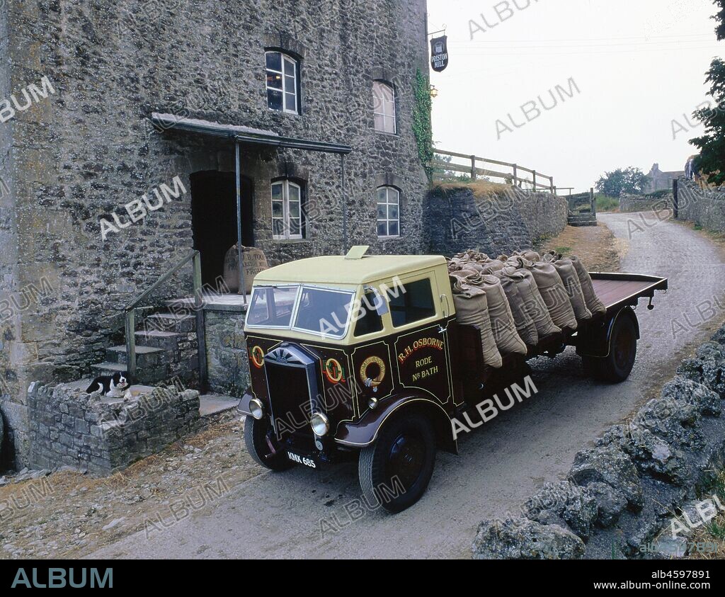 1939 Albion KL 127 3 ton truck.