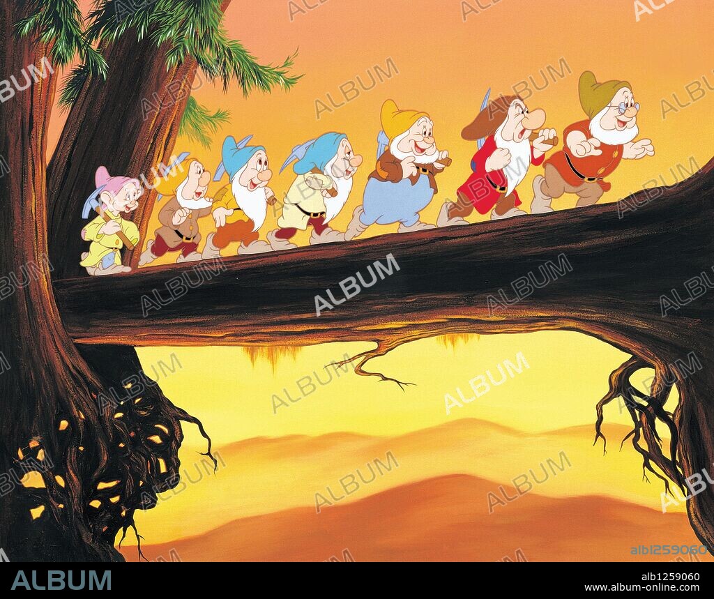 SNOW WHITE AND THE SEVEN DWARFS, 1937, directed by WALT DISNEY 