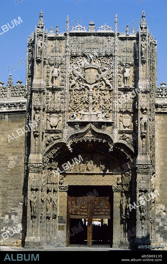 Colegio San Gregorio, fachada (Gótico Isabelino); sede Museo Nacional de Escultura Policromada Colegio / San Gregorio college, (gothic "isabelin" façade); National Museum of "policromated" sculpture.