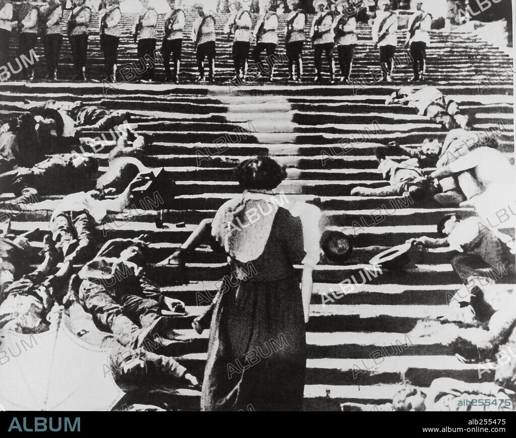 THE BATTLESHIP POTEMKIN, 1925 (BRONENOSETS POTYOMKIN), directed by SERGEI M. EISENSTEIN. Copyright GOSKINO.