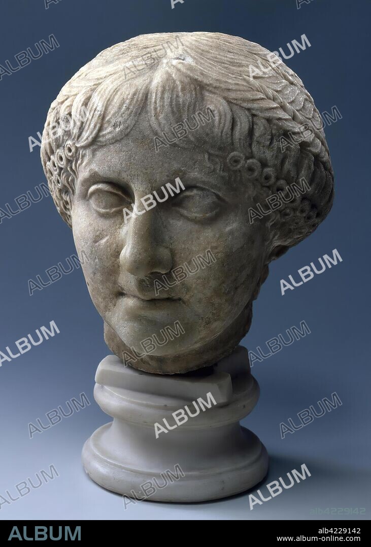 'Portrait of a Roman Woman'. Ancient Rome, 1st century. Dimensions: h. 28,5 cm.