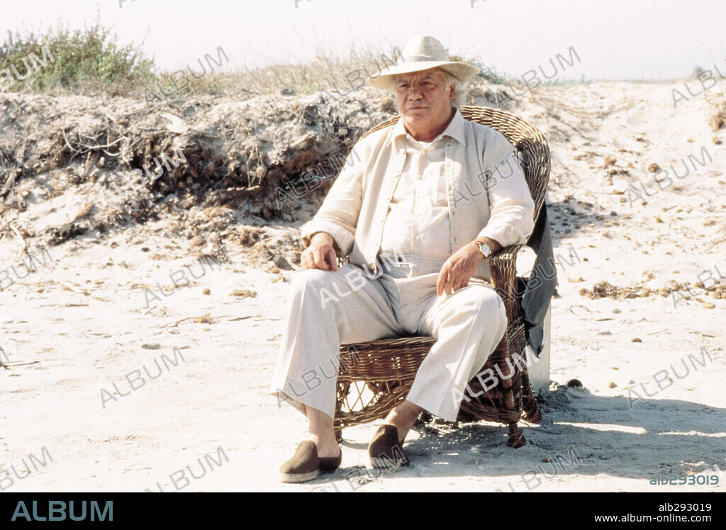 FRANCISCO RABAL in LITTLE BIRD, 1997 (PAJARICO), directed by CARLOS SAURA. Copyright P.C. FILMART.