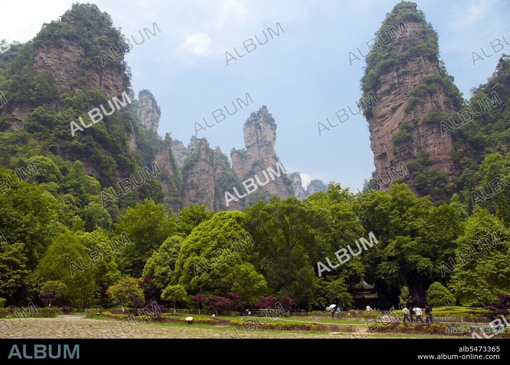 Wulingyuan Scenic Reserve (Chinese: ???; pinyin: Wulíng Yuán) is a scenic and historic interest area in Hunan Province. It is noted for its approximately 3,100 tall quartzite sandstone pillars, some of which are over 800 metres (2,600 ft) in height and are a type of karst formation. In 1992 it was designated a UNESCO World Heritage Site.