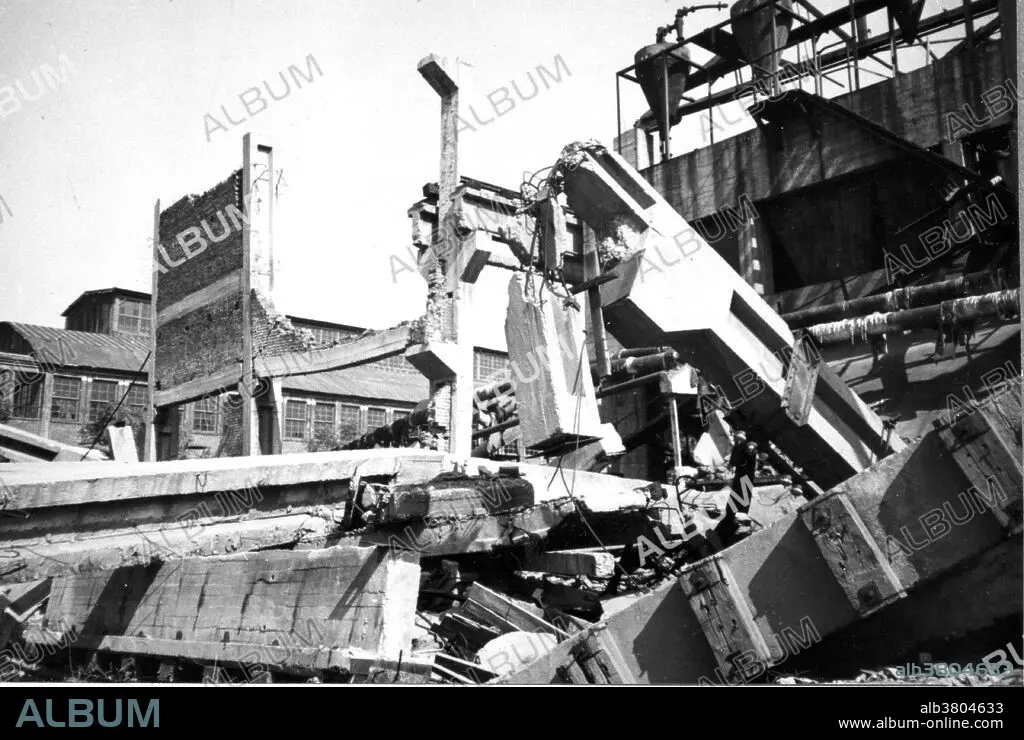 Tangshan Earthquake, 1976 - Album alb3804633