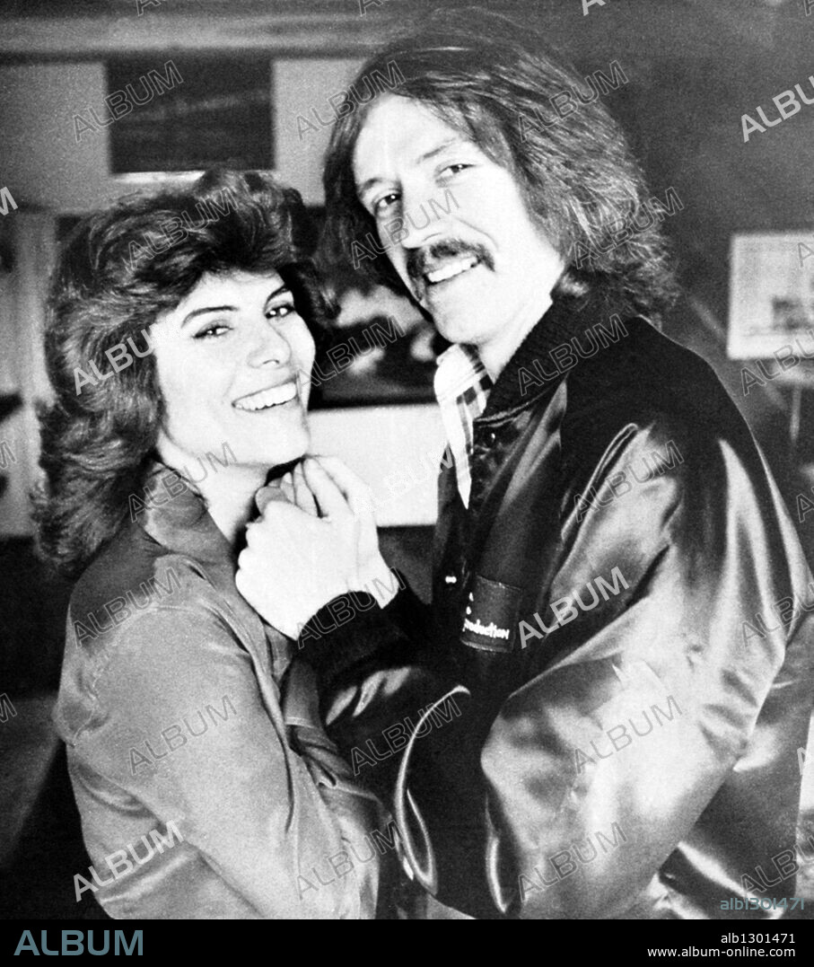 ADRIENNE BARBEAU and JOHN CARPENTER. - Album alb1301471