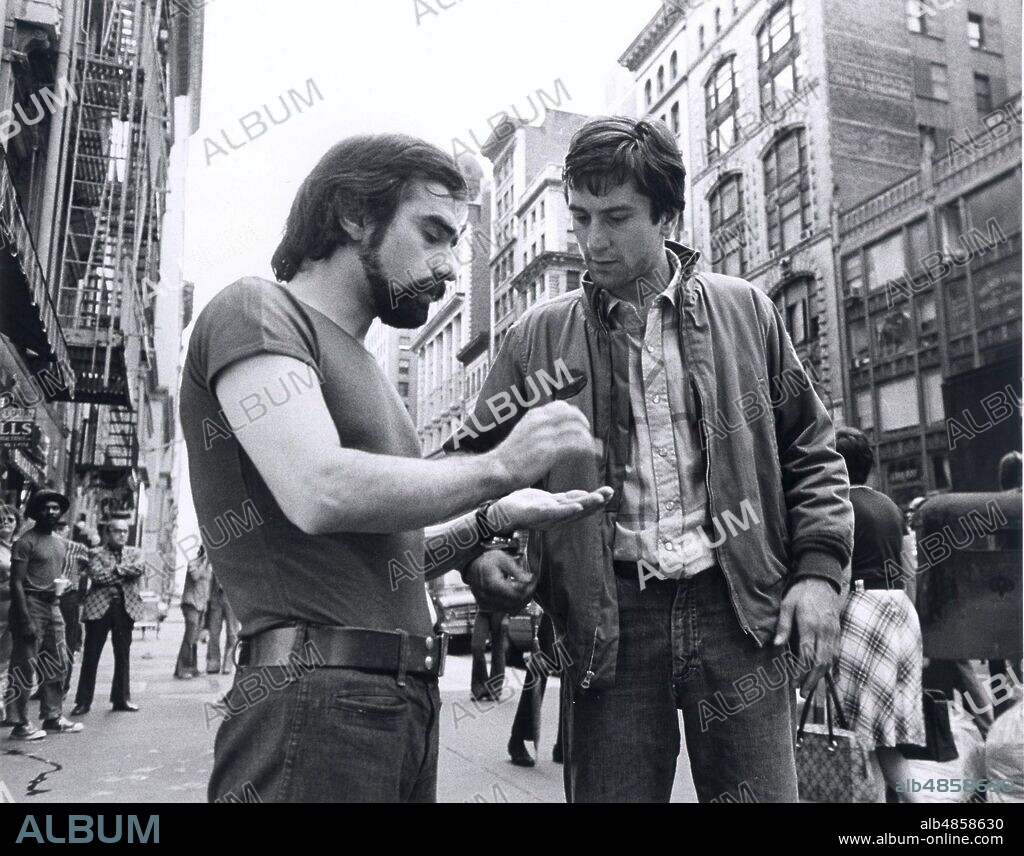 MARTIN SCORSESE und ROBERT DE NIRO in TAXI DRIVER, 1976, unter der Regie von MARTIN SCORSESE. Copyright COLUMBIA PICTURES.