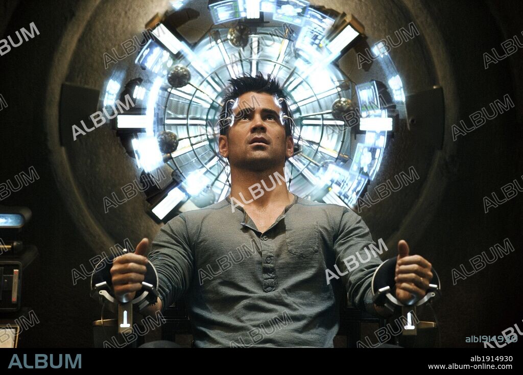 COLIN FARRELL in TOTAL RECALL, 2012, directed by LEN WISEMAN 