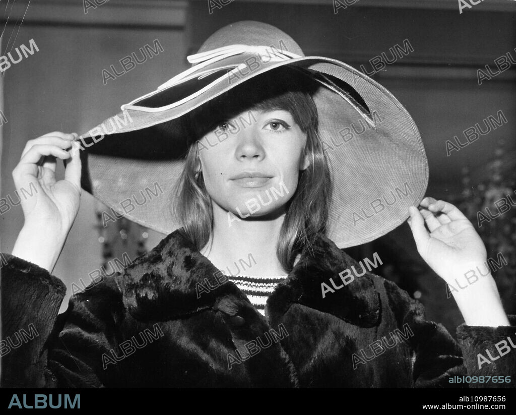 April 5, 1967, Paris, France: Singer and actress FRANCOISE HARDY modeling a floppy hat. (Credit Image: © Keystone Press Agency/ZUMA Press Wire).