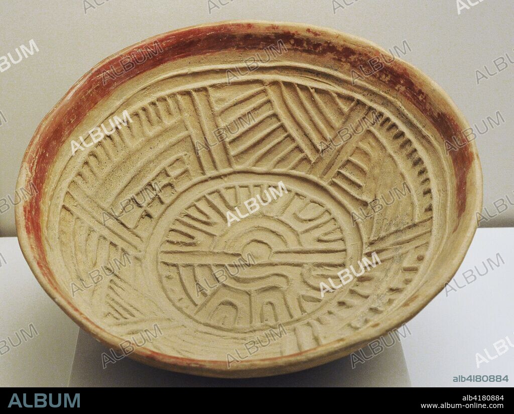 Large bowl. Painted ceramic. Mixteca-Puebla style. Late Postclassic Period (1350-1520 AD). Mexico. Museum of the Americas. Madrid, Spain.