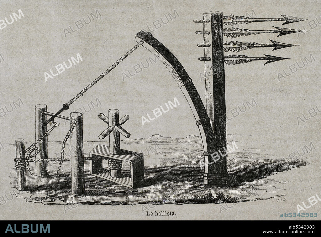 Ancient times. The ballista or bolt thrower. Ancient siege weapon that  threw arrows, darts and javelins to distant targets. Engraving. Historia  General de España by Father - Album alb5342983