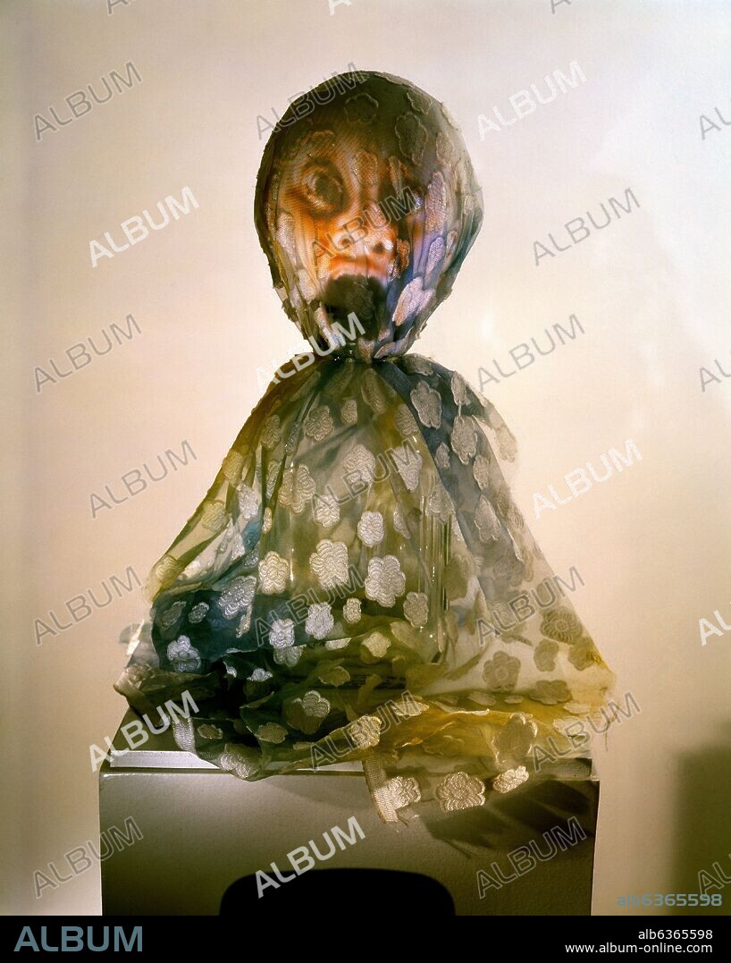 TONY OURSLER 1957-. (SIN IDENTIFICAR) - 1995 - PROYECTORES VIDEOS ESFERAS DE  FIBRA VIDRIO - Album alb6365598