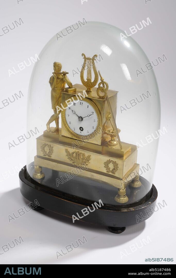 mantel clock, Anonymous, approx. 1800, glass, wood, enamel, brass 