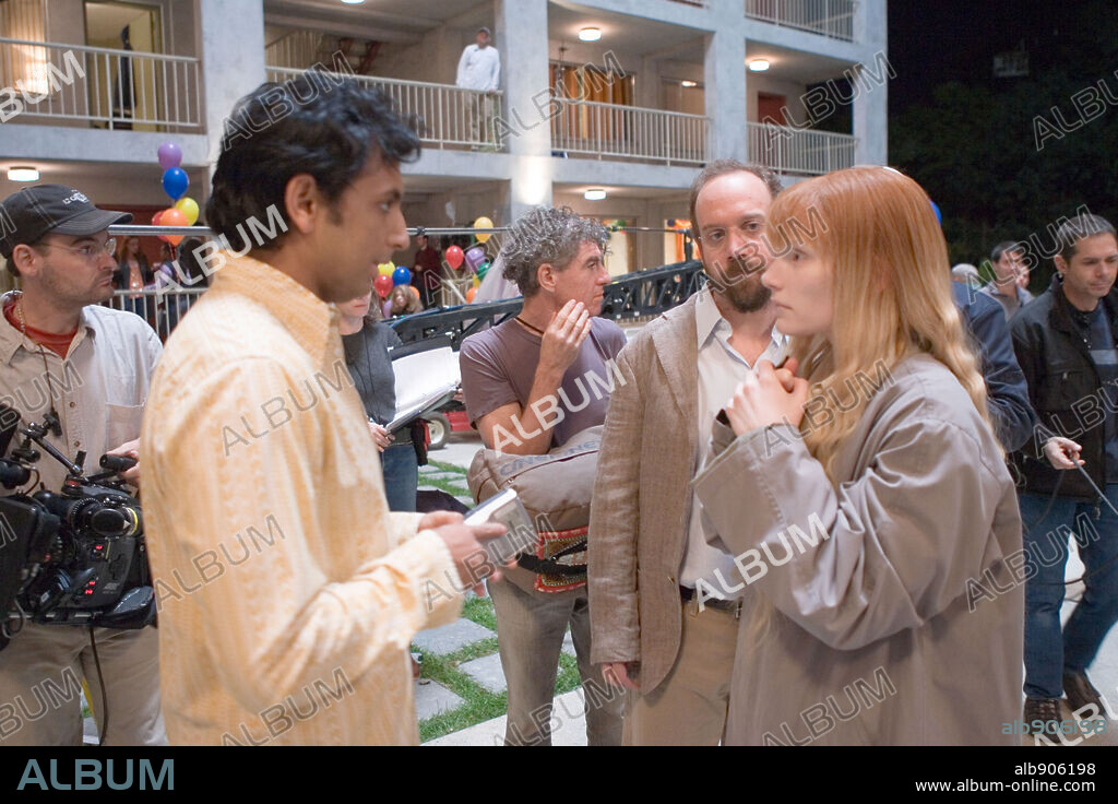 BRYCE DALLAS HOWARD, M. NIGHT SHYAMALAN and PAUL GIAMATTI in LADY IN ...