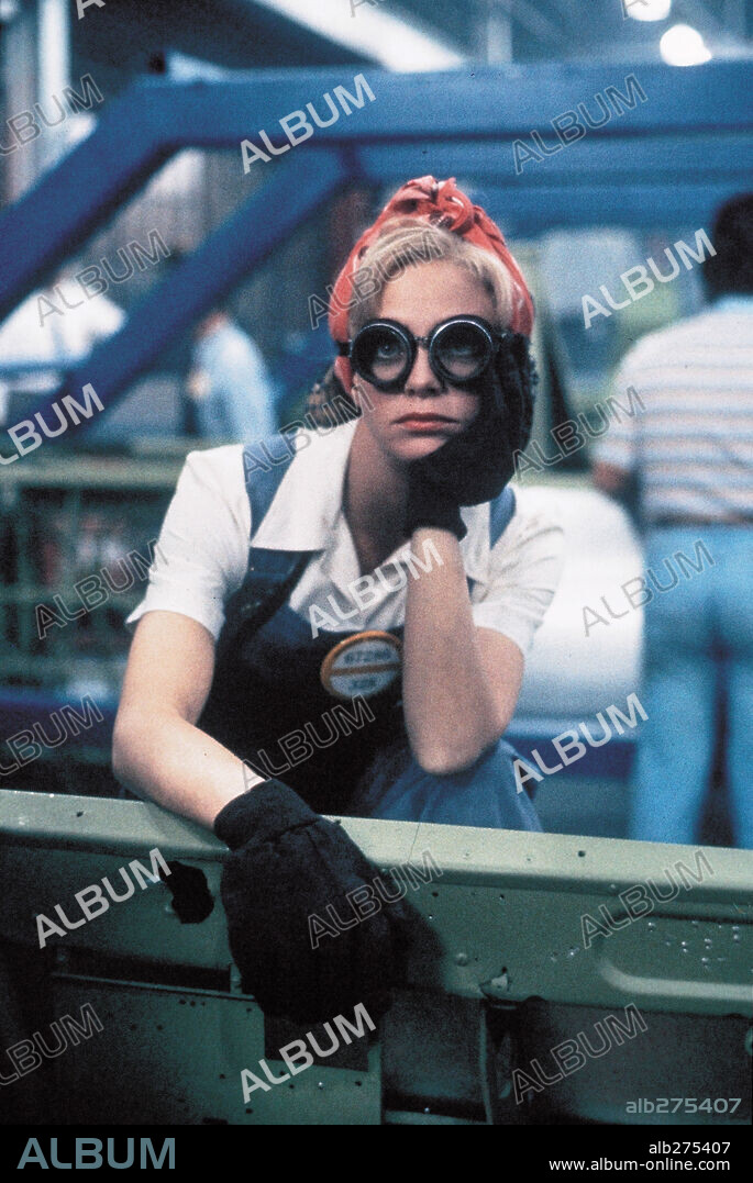 GOLDIE HAWN in SWING SHIFT, 1984, directed by JONATHAN DEMME. Copyright WARNER BROTHERS.