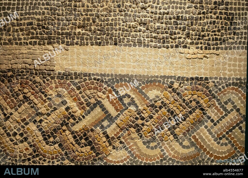 mosaico con decoracion geometrica, Opus tessellatum, siglos III - IV d.C, calle San Sebastián, , Calahorra, Museo de la Romanización, Calahorra, La Rioja , Spain, Europe.