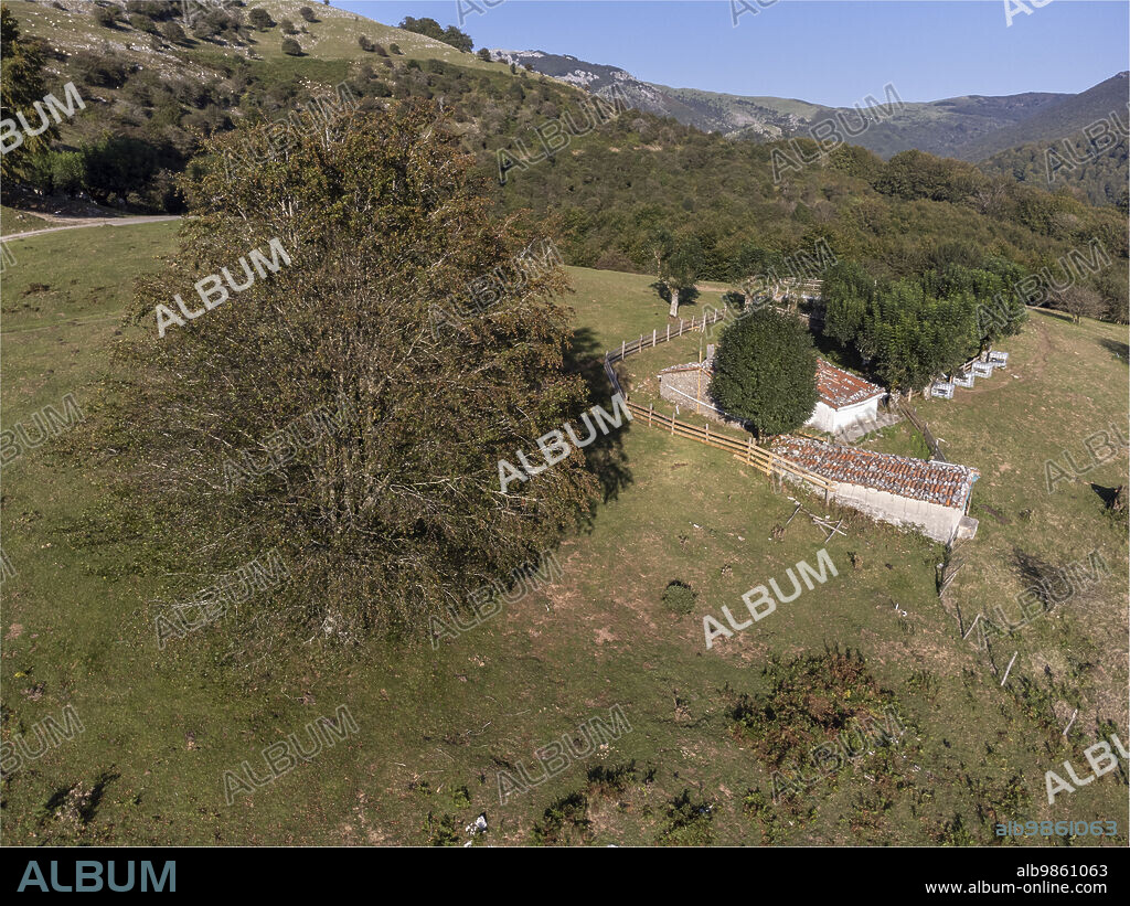 Domo de Ataun, GR 20 trail - Circular route to Aralar, Aralar natural park, Guipuzcoa-Navarra, Spain.