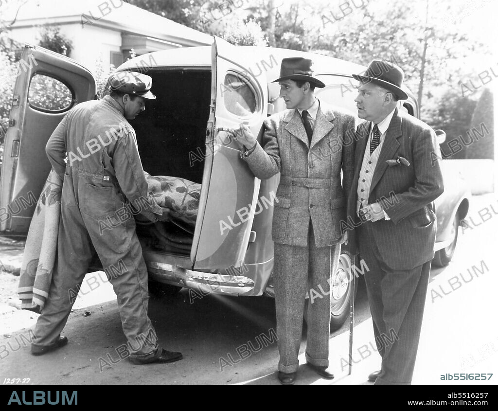 BASIL RATHBONE and NIGEL BRUCE in SHERLOCK HOLMES IN WASHINGTON