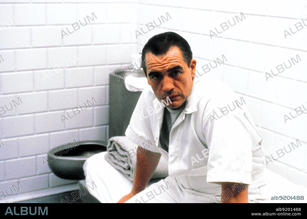 BRIAN COX in MANHUNTER, 1986, directed by MICHAEL MANN. Copyright DE LAURENTIS ENTERTAINMENT GROUP.