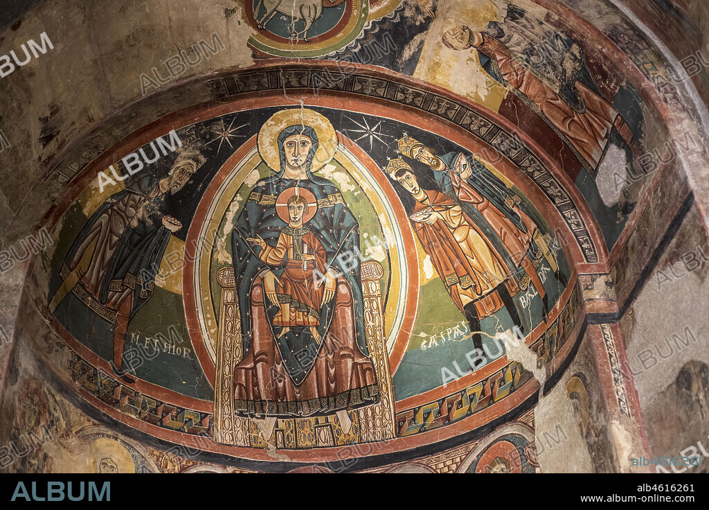 Romanesque art in the National Art Museum of Catalonia,Barcrelona,paintings of Santa Maria in Taüll (1123 AC).Boí valley.