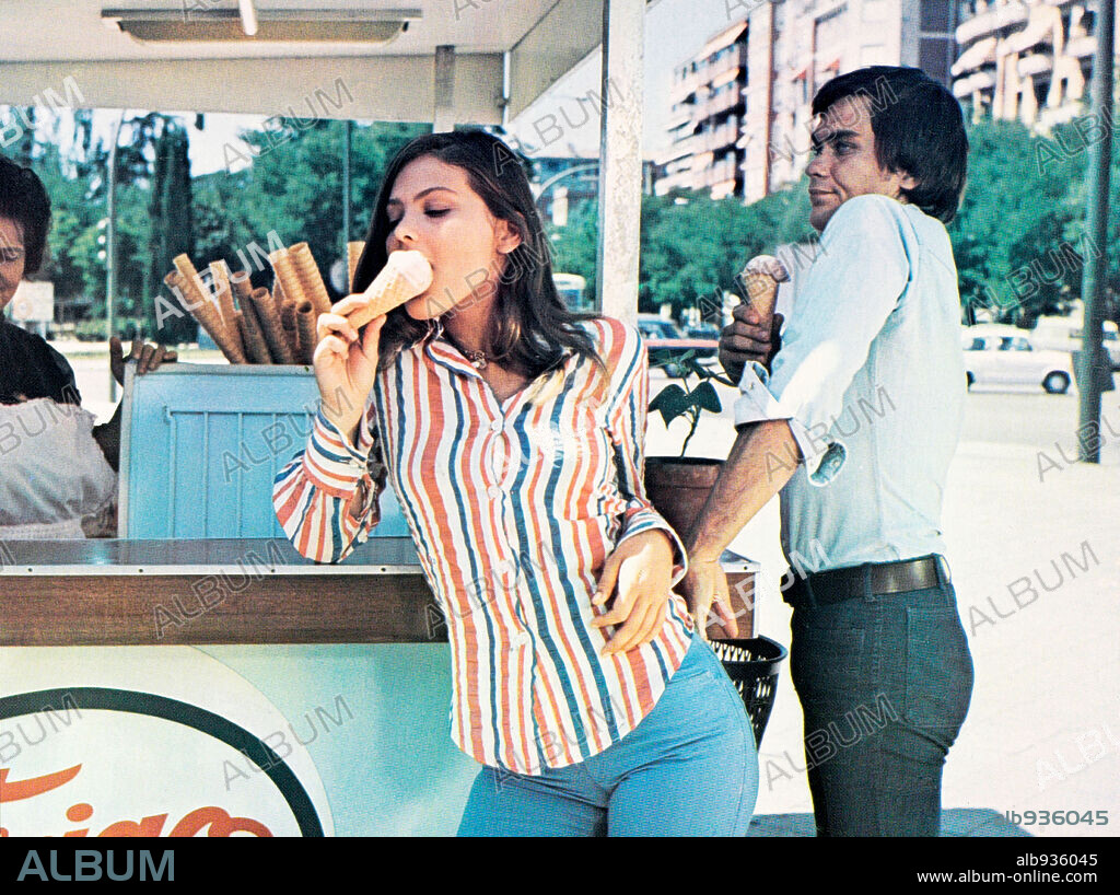 ORNELLA MUTI in EXPERIENCIA PREMATRIMONIAL, 1972. Copyright IMPALA FILMS.