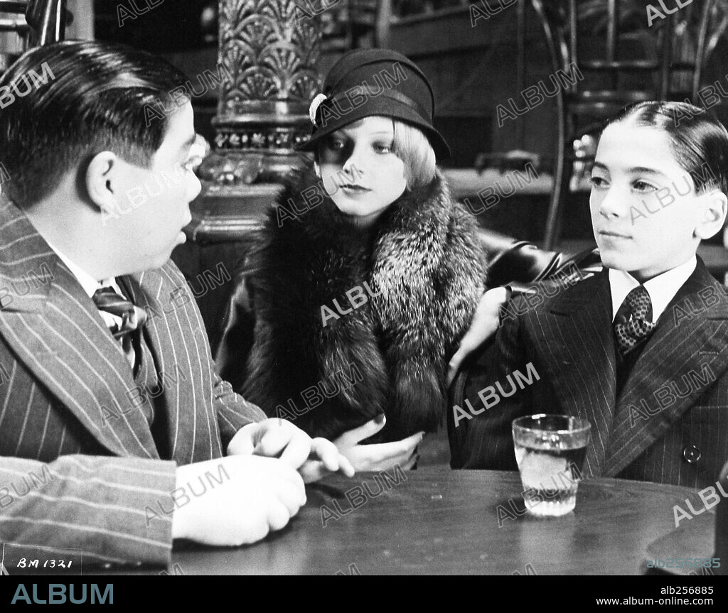 JODIE FOSTER and SCOTT BAIO in BUGSY MALONE, 1976, directed by ALAN ...