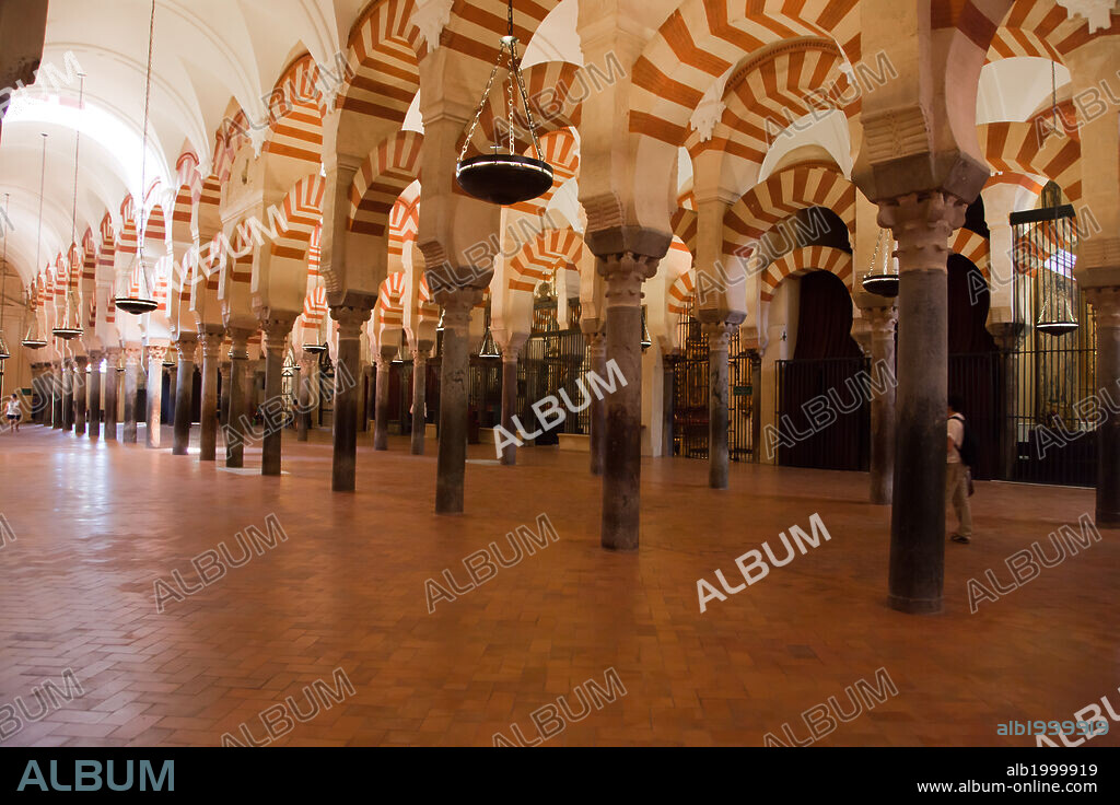 Spain, Andalusia, Cordoba, Cathedral–Mosque of Cordoba, Original Mosque, Arched Aisles. The Cathedral of Our Lady of the Assumption begun in ca. 600 as the Christian Visigothic church of St. Vincent. After the Islamic conquest, the church was divided between the Muslims and Christians.