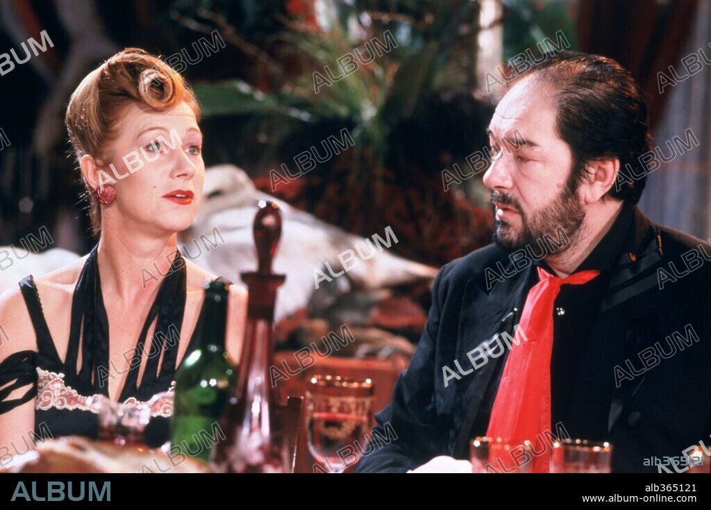 HELEN MIRREN and MICHAEL GAMBON in COOK, THE THIEF, HIS WIFE AND HER LOVER, THE, 1989, directed by PETER GREENAWAY. Copyright Allarts.