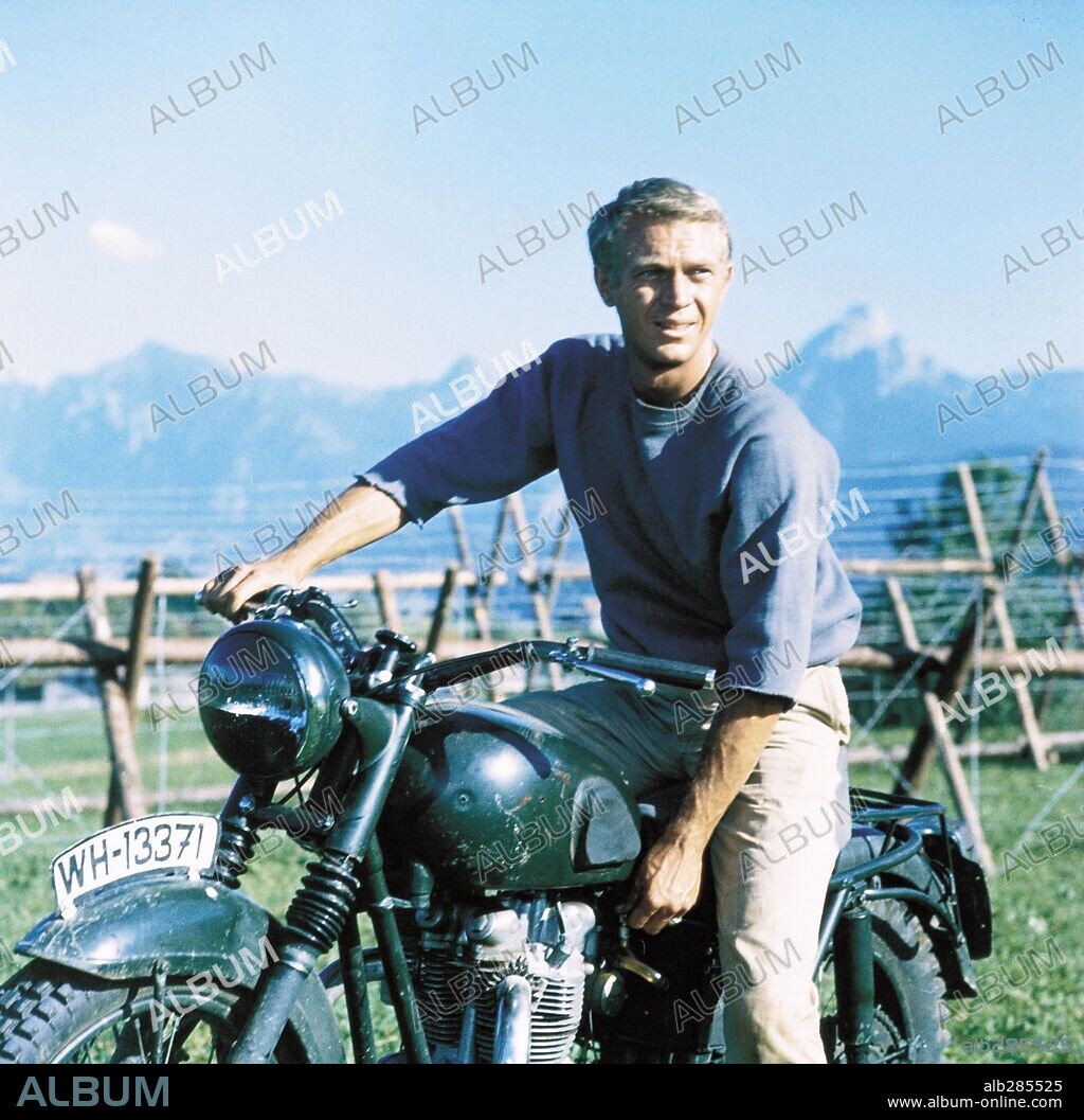 STEVE MCQUEEN in THE GREAT ESCAPE, 1963, directed by JOHN STURGES ...