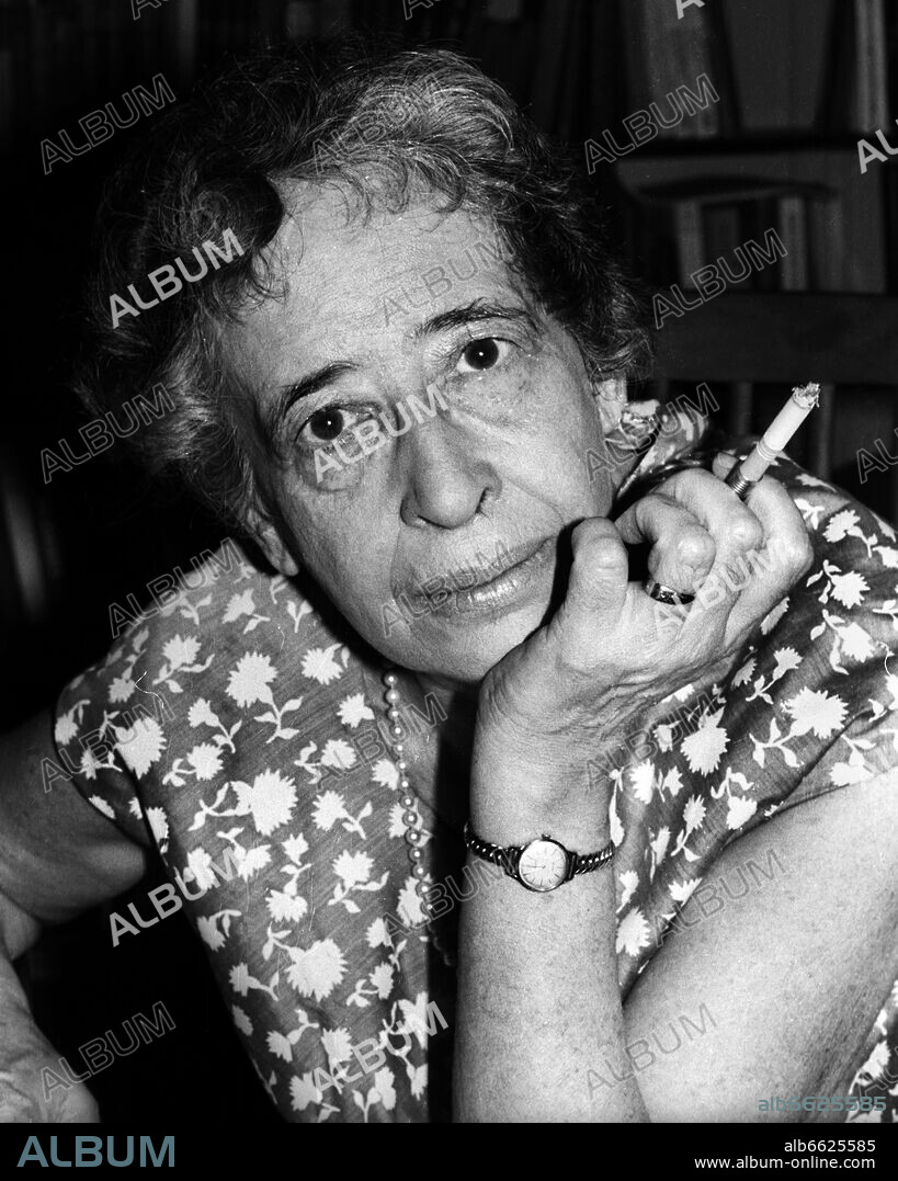 HANNAH ARENDT. V in 1966. Portrait by photographer Fred Stein (1909-1967) who emigrated 1933 from Nazi Germany to France and finally to the USA. 1966