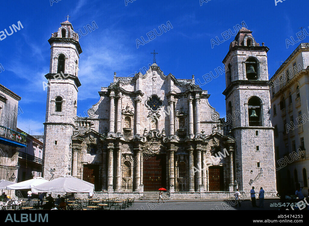 Plaza de la Catedral is one of Old Havanas squares, this cobbled open area (pedestrians only) is surrounded by fine buildings and home to the most colourful of all La Habana Viejas street people and performance artists. They range from Santeria priestesses through sharp-suited street dancers to flower girls and Rastafarians. The baroque Catedral de la Habana, dating from 1777, dominates the square. Officially the Catedral de la Virgen Maria de la Concepcion Immaculada, the great, brass-bound wooden doors are particularly impressive locals rap them for good luck at New Year! Other fine buildings around the square include the Casa del Marques de Arcos, today an art gallery, and the Casa de Lombillo (1741) which now houses the Museo de la Educacion. Directly opposite the cathedral is the fully restored Casa del Conde de Casa Bayona (1720), a fine colonial building which contains the Museo de Arte Colonial. La Habana Vieja (Old Havana) was declared a National Monument in 1977, and a UNESCO World Heritage Site in 1982. It is the most significant centre of Spains colonial heritage in all the Americas.