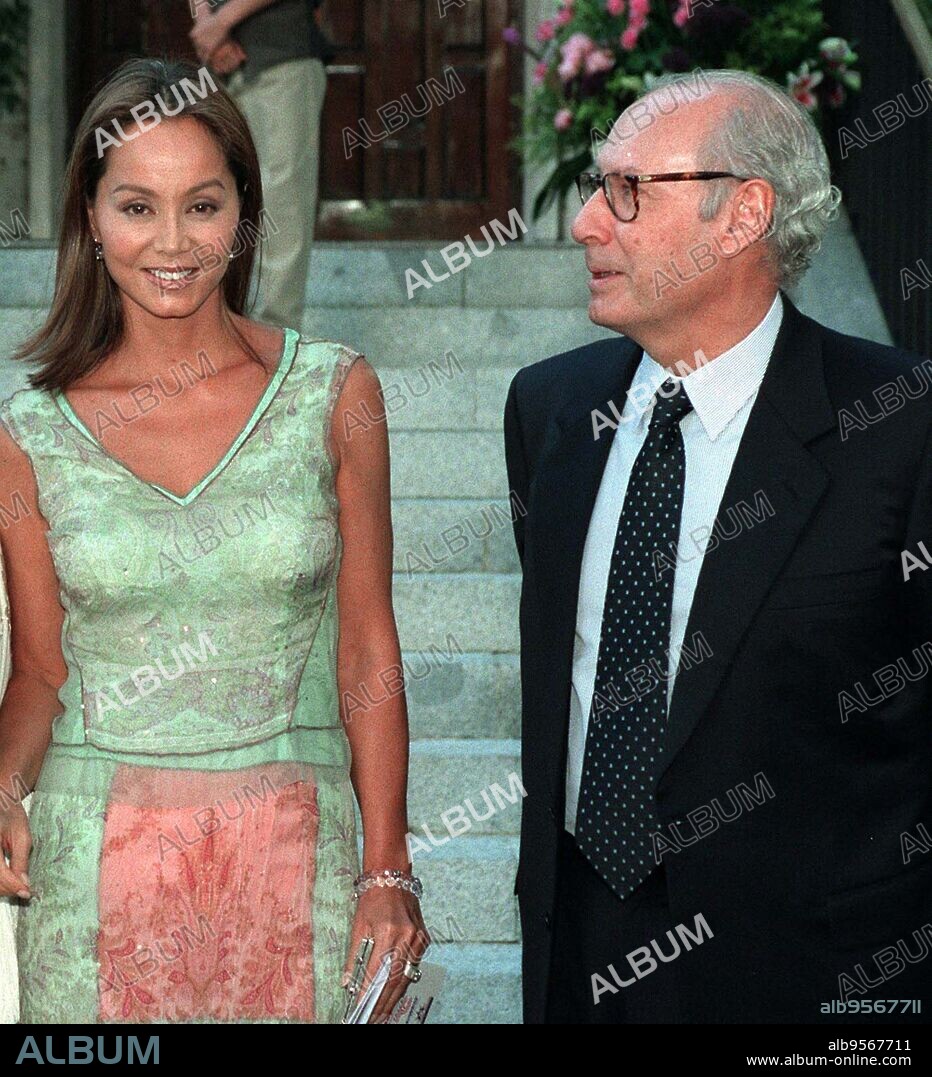 DIA INDEPENDENCIA: Madrid. 3-7-2000.- Isabel Preysler y su esposo Miguel Boyer, durante la recepción ofrecida hoy en la sede diplomática, con motivo de la celebración mañana del Día de la Independencia de los EEUU. EFE/Angel Díaz.