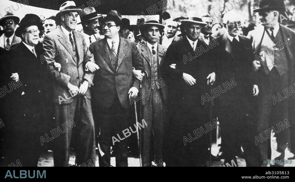 Julián Besteiro Fernández (tallest man with hat at centre), and Indalecio Prieto Tuero (30 April 1883 – 11 February 1962), join socialist leaders at a march in Madrid 1931.