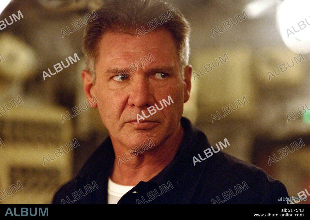 HARRISON FORD in K-19: THE WIDOWMAKER, 2002, directed by KATHERINE BIGELOW. Copyright PARAMOUNT PICTURES.