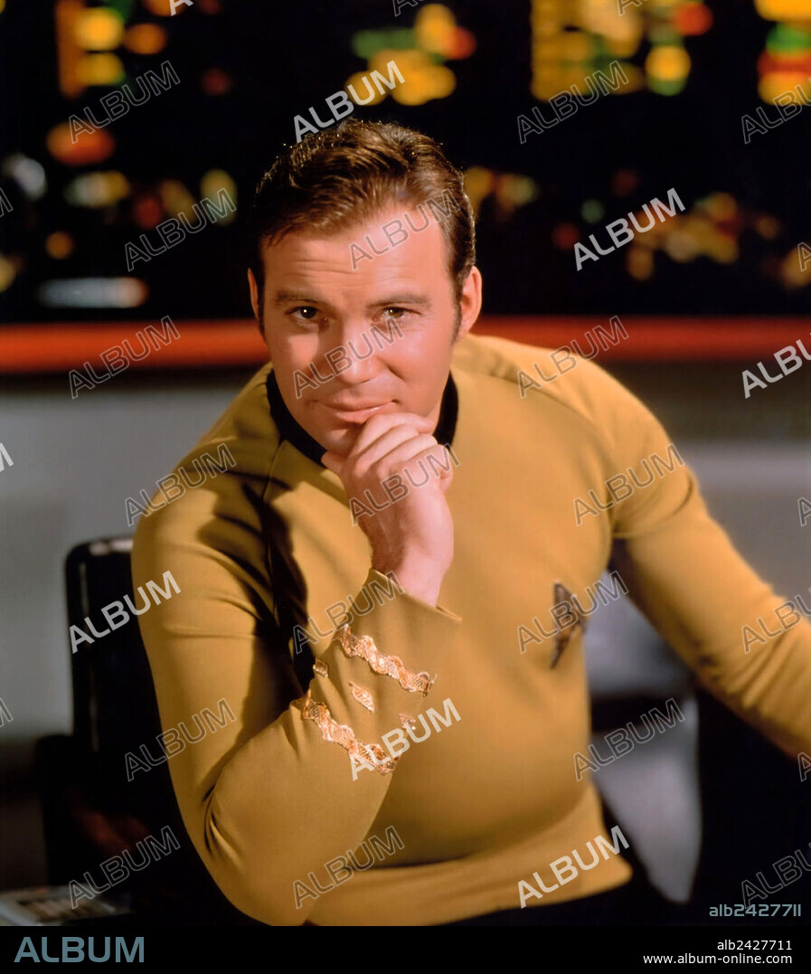 WILLIAM SHATNER dans STAR TREK, 1966. Copyright PARAMOUNT TV.