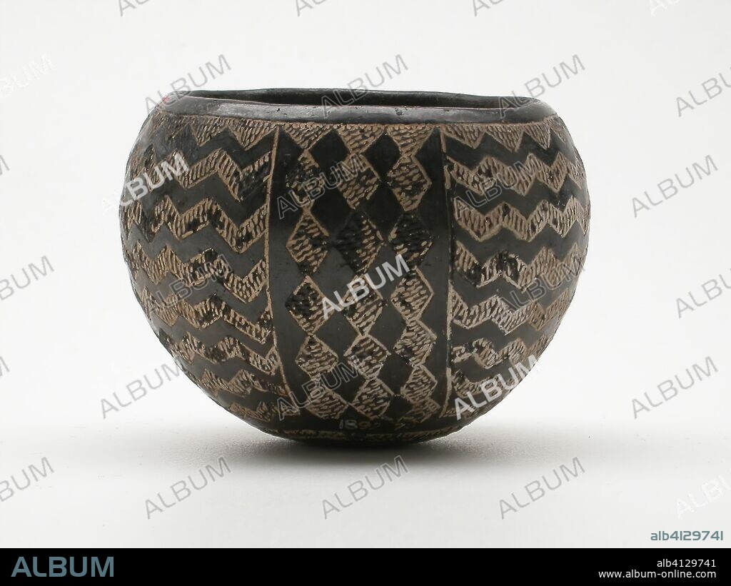 ANCIENT EGYPTIAN. Bowl. Nubian. Date: 2000 BC-1750 BC. Dimensions: 6.4 × 8.9 × 8.9 cm (2 1/2 × 3 1/2 × 3 1/2 in.). Terra-cotta. Origin: Ancient Egypt.