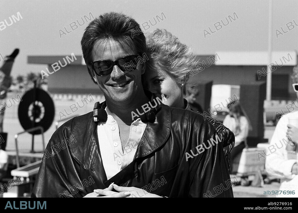 DON JOHNSON and MELANIE GRIFFITH in MIAMI VICE, 1984. Copyright UNIVERSAL TV.