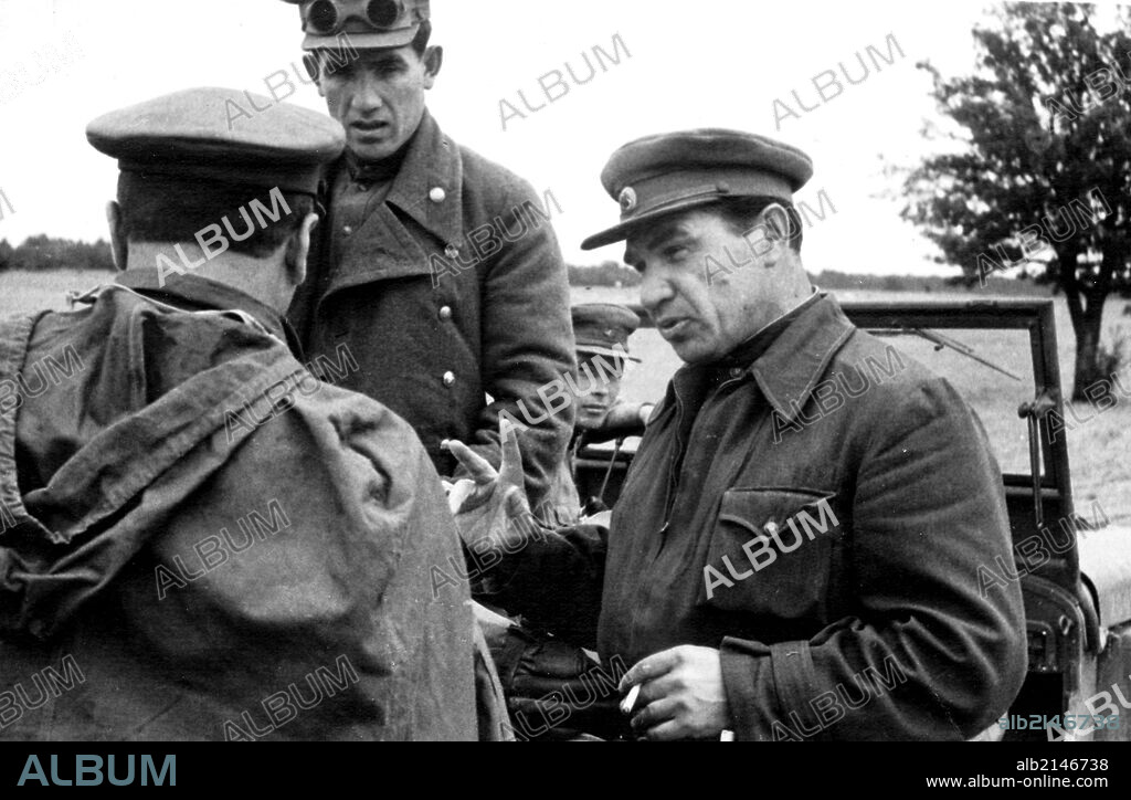 General chuikov (commander of russian 62nd army at stalingrad) who made the long battle trek from the volga to the vistula with his famous army is now fighting at the walls of warsaw, general chuikov (right) giving a combat order.