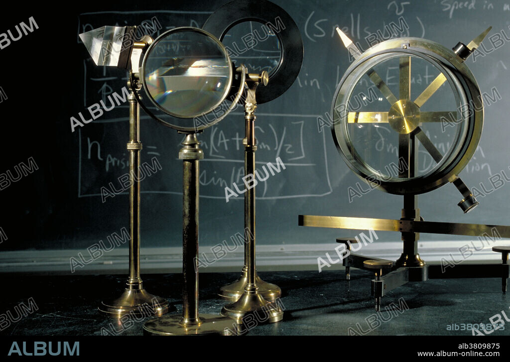 Physics apparatus.