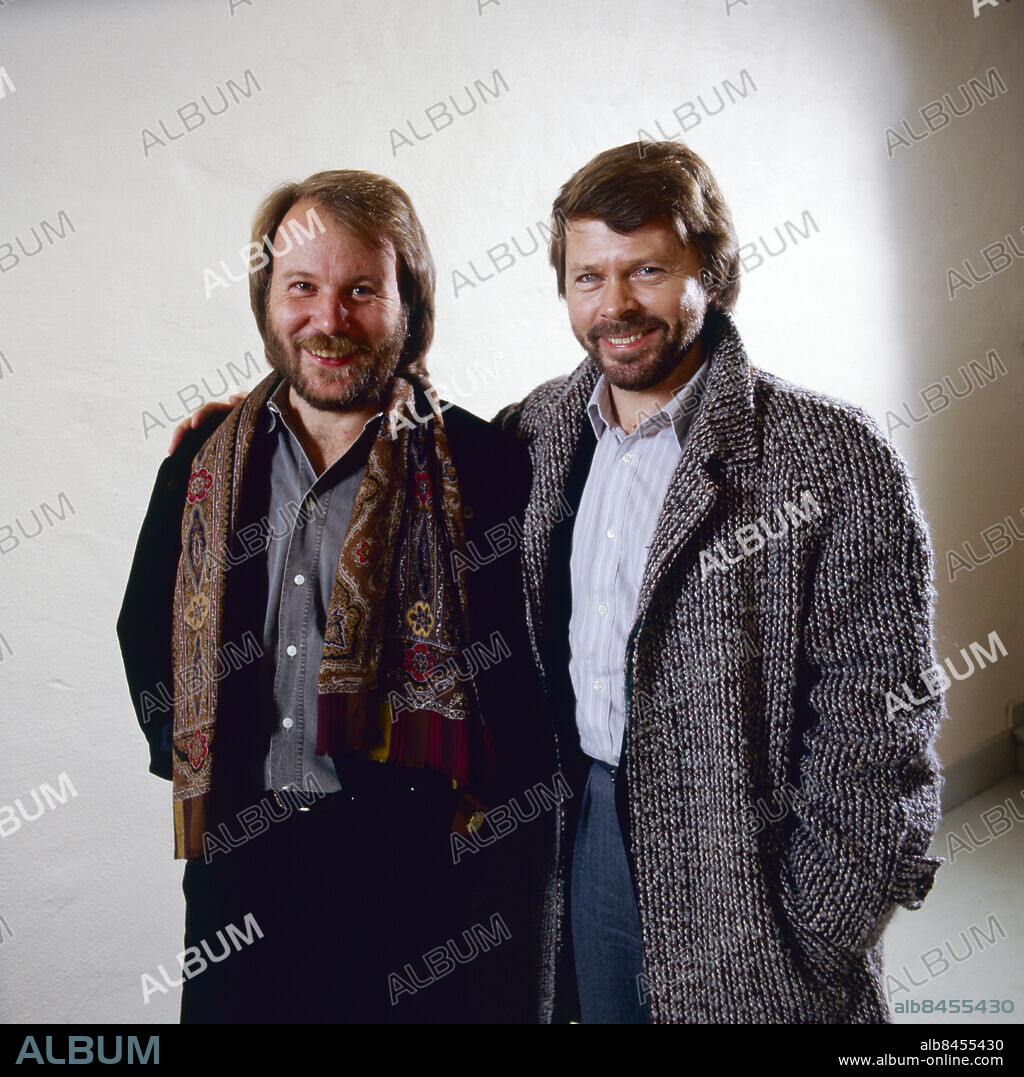 STOCKHOLM 1984-10-18. Låtskrivarparet Benny Andersson och Björn Ulvaeus, före detta medlemmar i popgruppen ABBA, tillsammans 18:e oktober 1984.. Foto: Jan Delden / EXP / TT / Kod: 10. **AFTONBLADET OUT**.