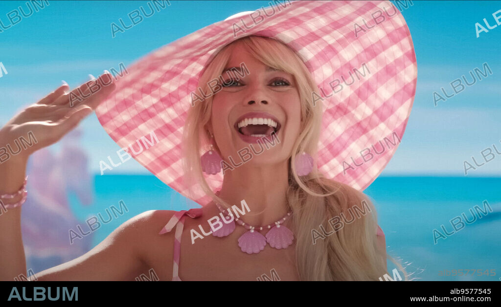 MARGOT ROBBIE dans BARBIE, 2023, réalisé par GRETA GERWIG. Copyright WARNER BROS.